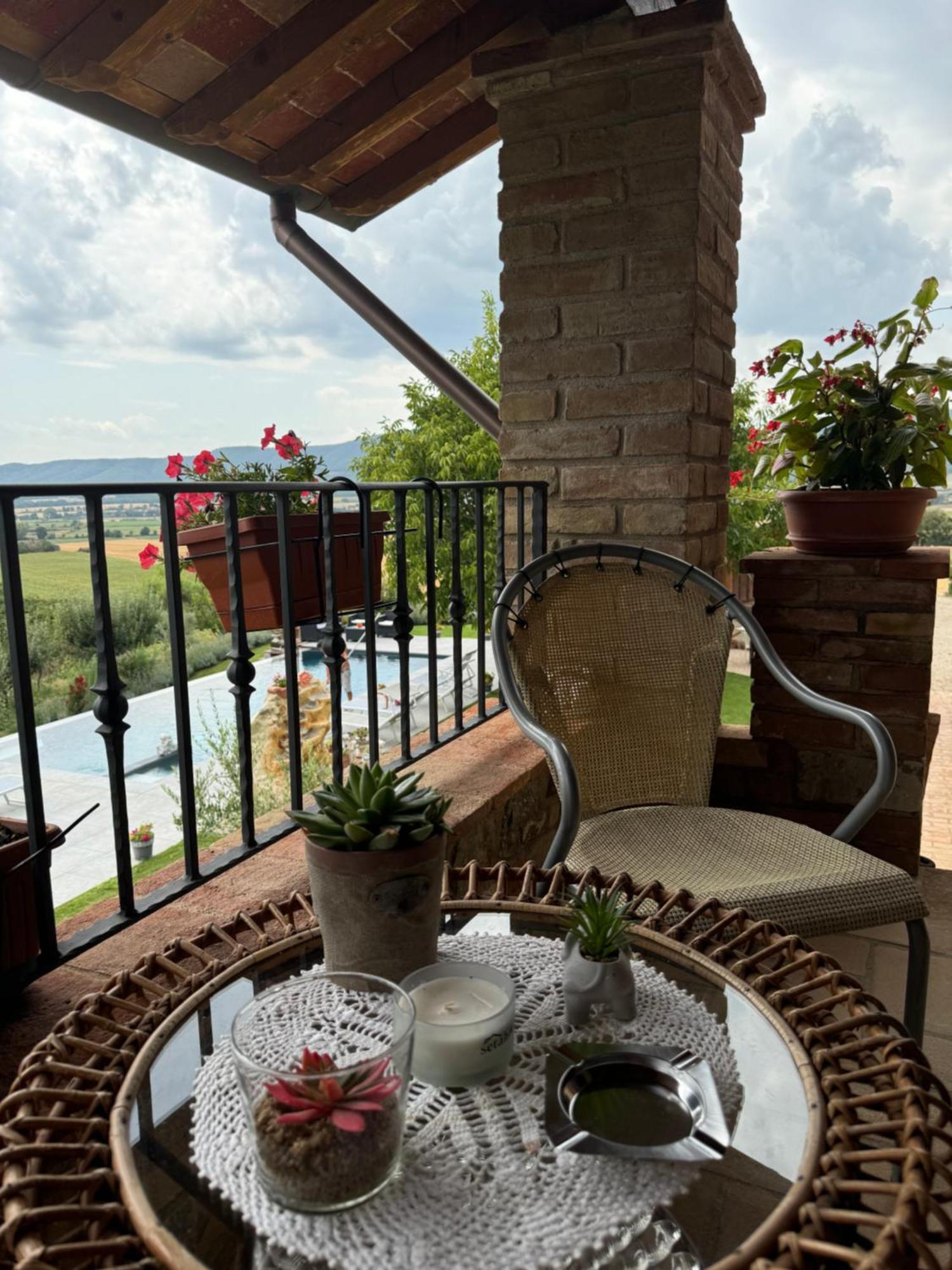Villa Aquila Agello 外观 照片