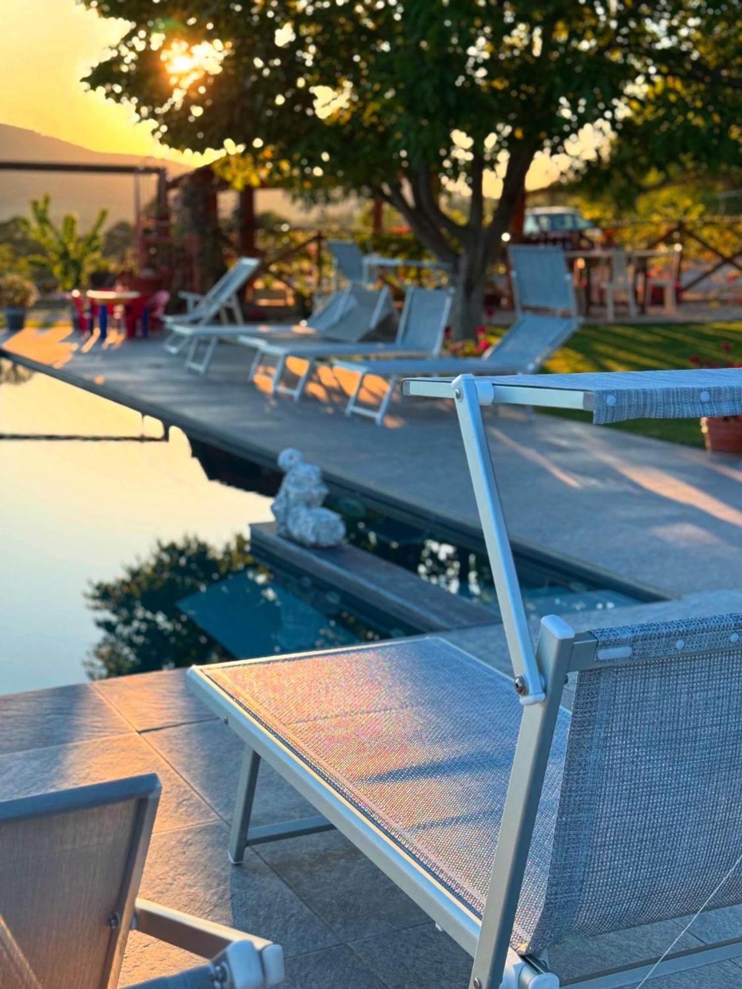 Villa Aquila Agello 外观 照片